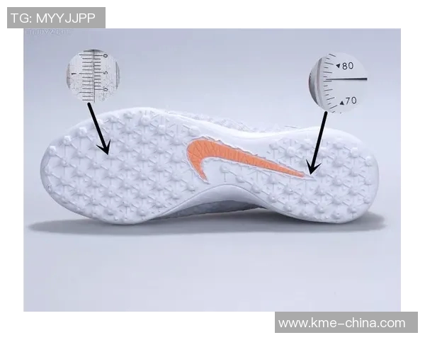 耐克毒蜂足球鞋的全面评测与购买指南助你在球场上尽显风采